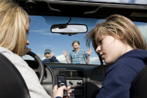 Texting and Driving Accident distracted driving texting while driving car accident