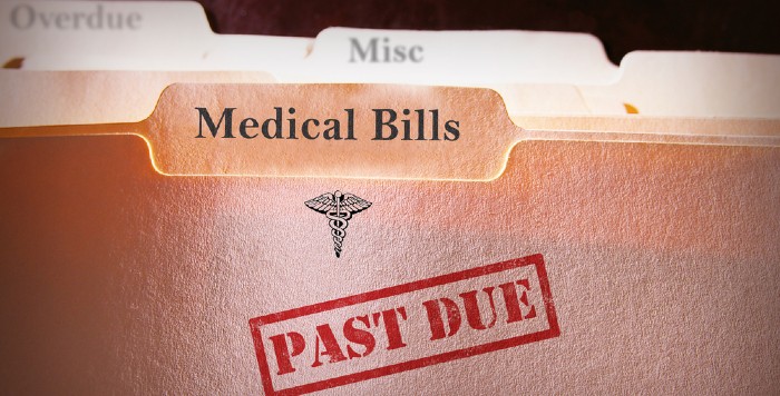 Paying Medical Bills While Waiting for a Settlement