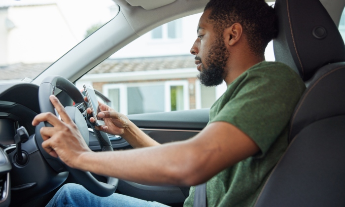 New Missouri Law Bans Hand-held Cell Phone Use, All Ages